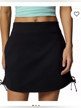 Columbia Women's Black Jupe All Seasons Ruched Seams Skort (1191665) Size Small